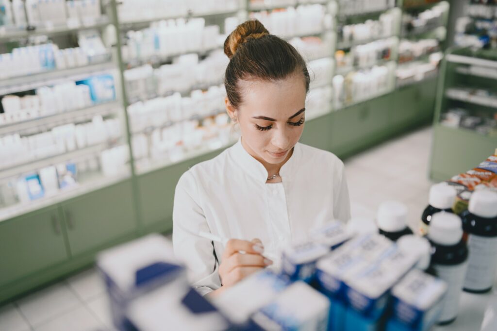 Une pharmacie 