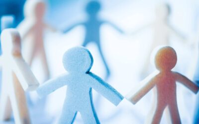AXA vs Malakoff Humanis : Comparaison des solutions d’assurance complémentaire santé pour les TPE/PME.