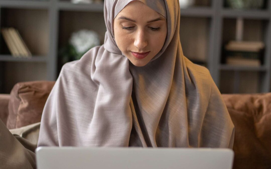 AXA vs Harmonie Mutuelle : Comparaison des offres de mutuelle santé pour les indépendants.